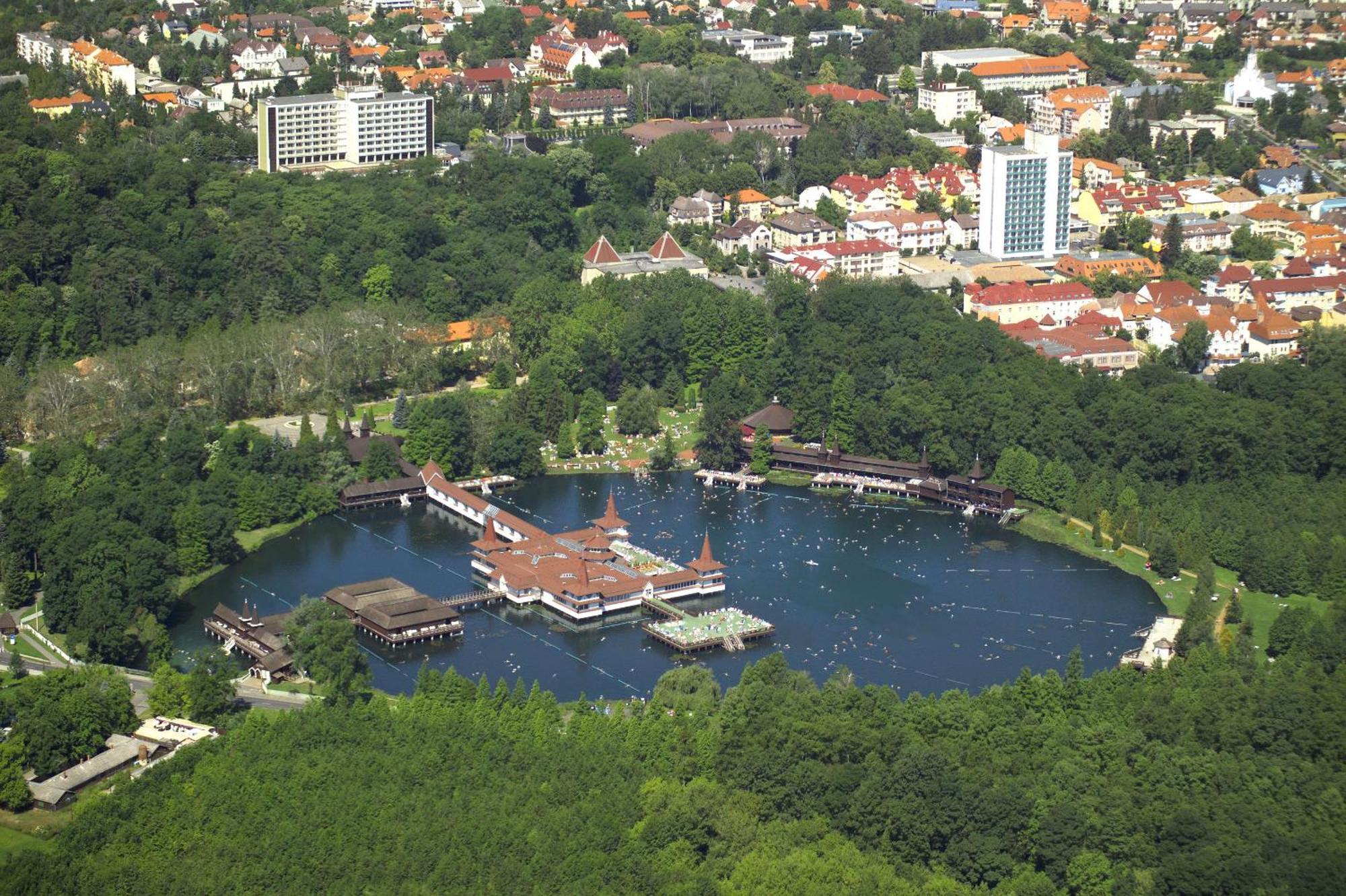 Hévíz Villa Familia Esterno foto