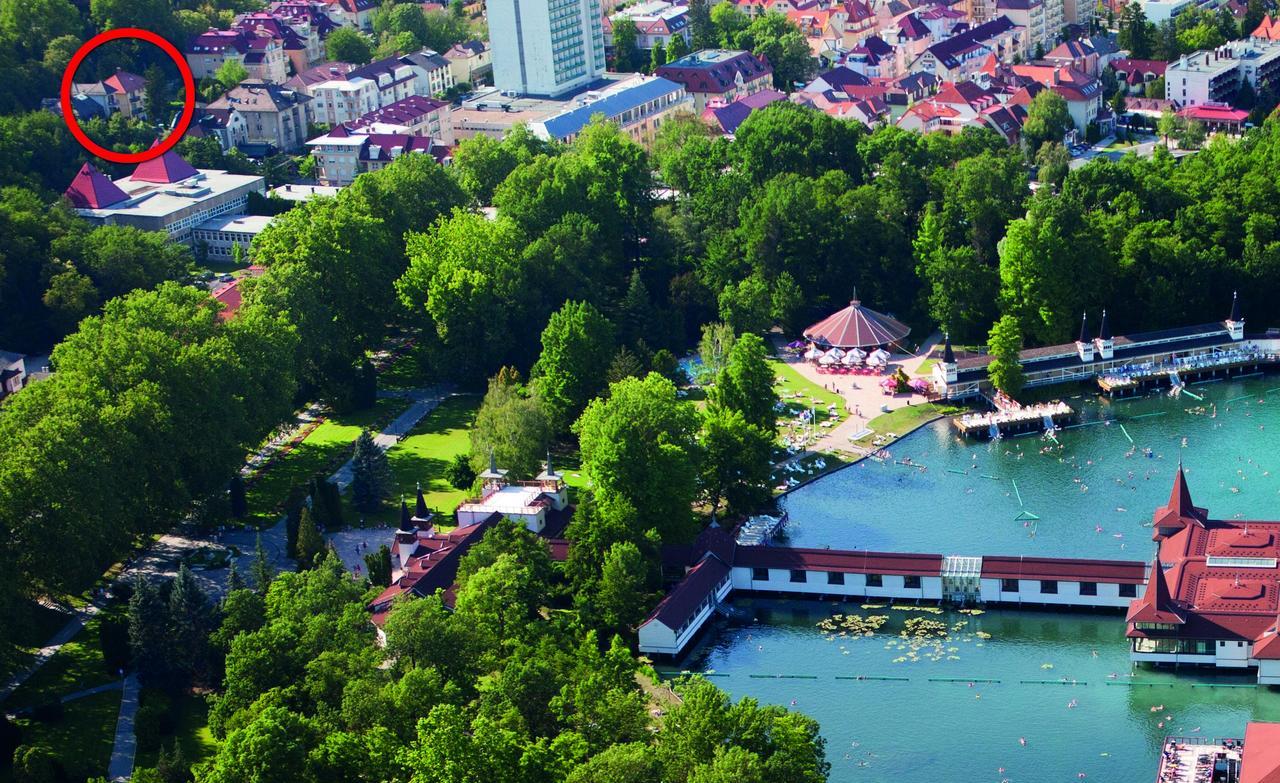 Hévíz Villa Familia Esterno foto